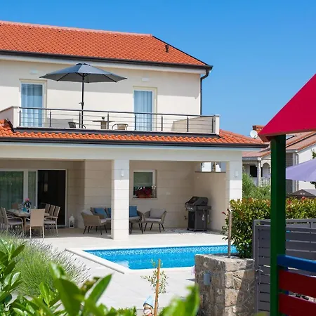 Magdalena Villa Porat (Krk)