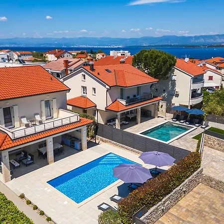 Magdalena Villa
