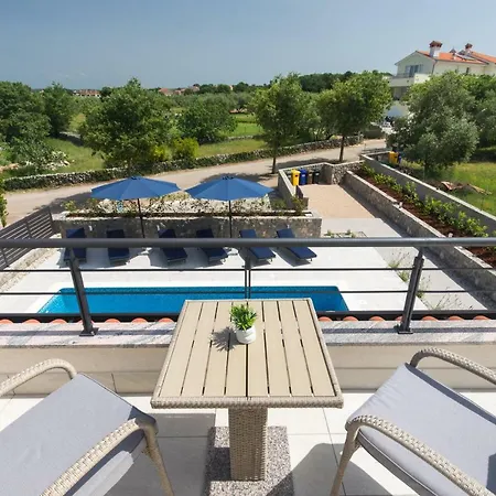 Magdalena Villa Porat (Krk)